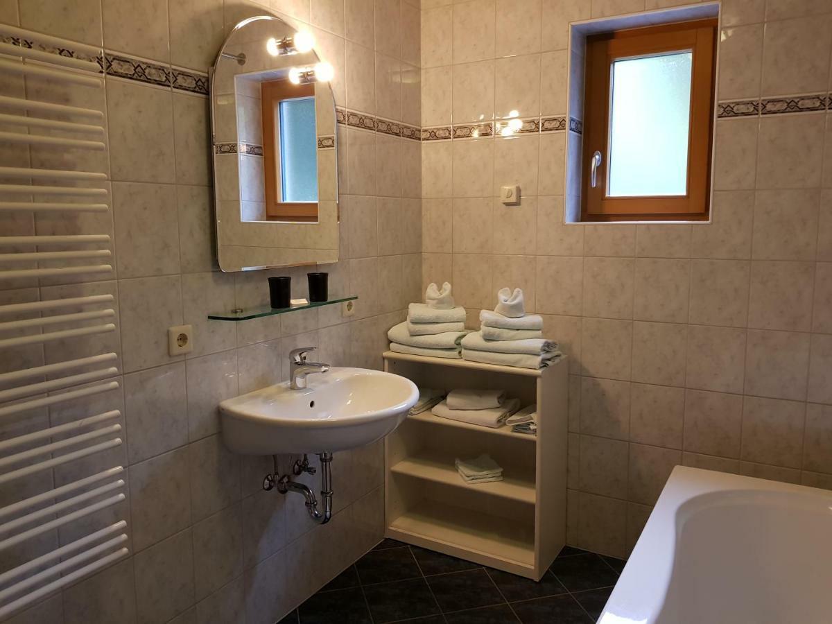 Ferienwohnung Lenz Бад Хофгащайн Екстериор снимка