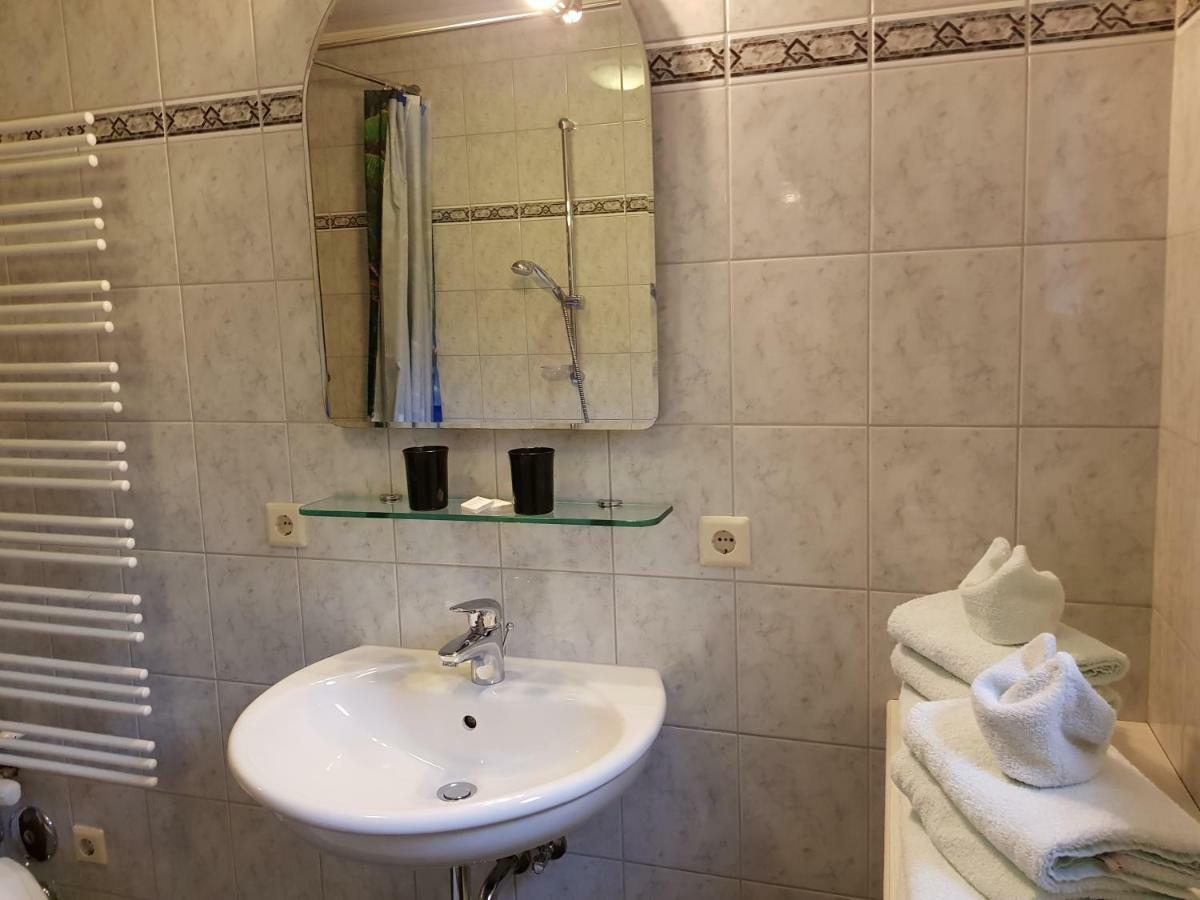 Ferienwohnung Lenz Бад Хофгащайн Екстериор снимка